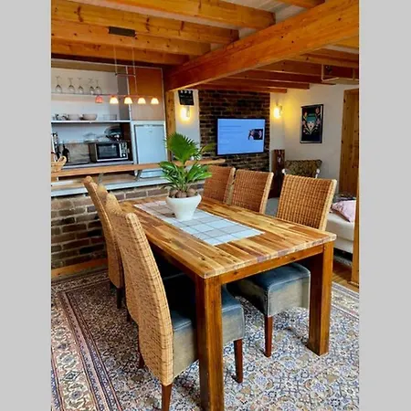 Oldschool, Dorfschule Mit Whirlpool Apartment *