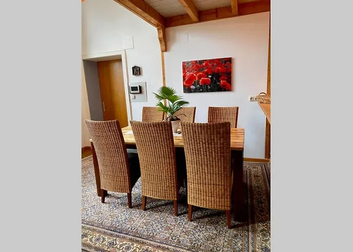 Oldschool, Dorfschule Mit Whirlpool *